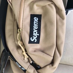 Supreme fanny pack